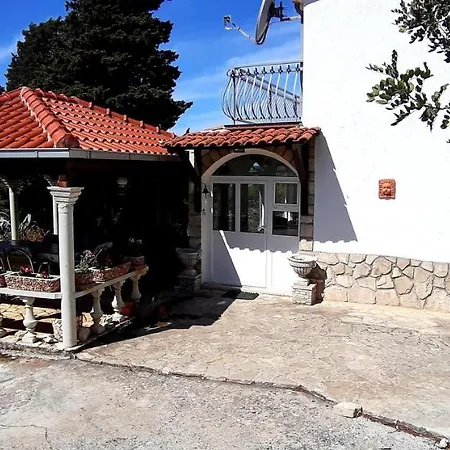 Kuca Za Odmor Maja Holiday home