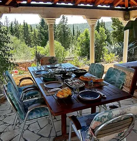 Kuca Za Odmor Maja Holiday home *